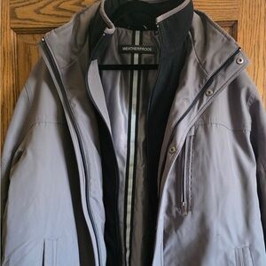 Weatherproof Men's Gray Coat double lined and 5 pockets